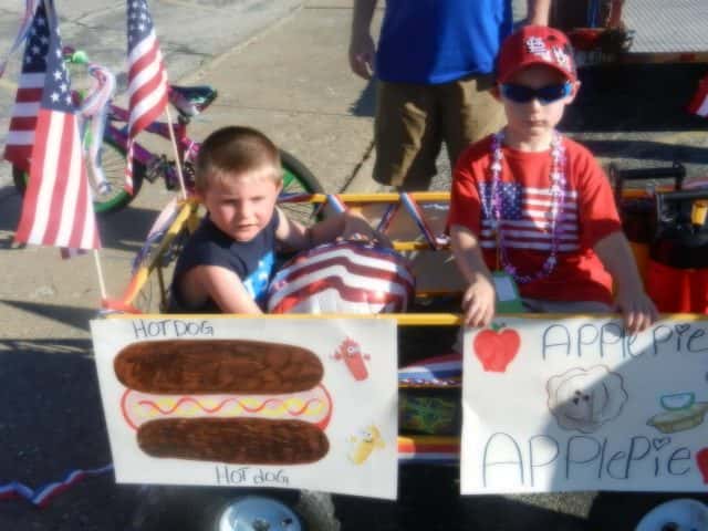 Geneseo Kiwanis Doo Dah Parade