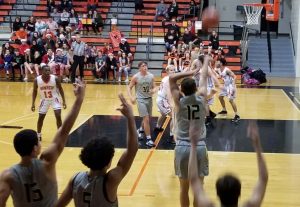 basketball boys macomb galesburg streaks silver bombers