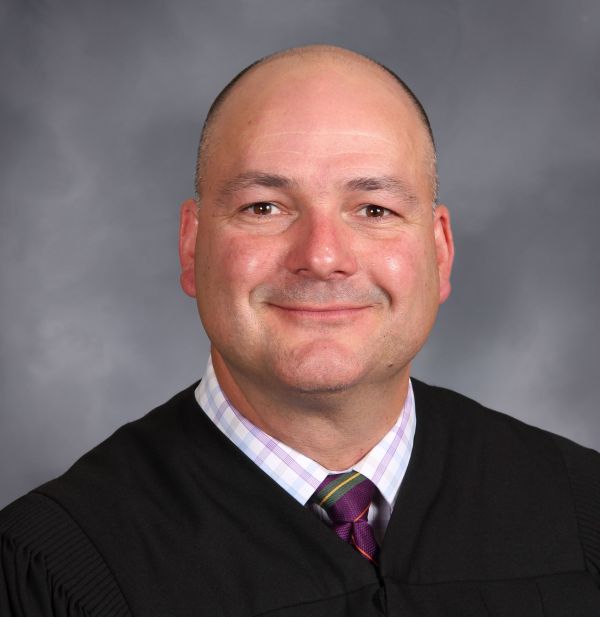 Third District Appellate Court's longest serving Justice to retire - Vimarsana News