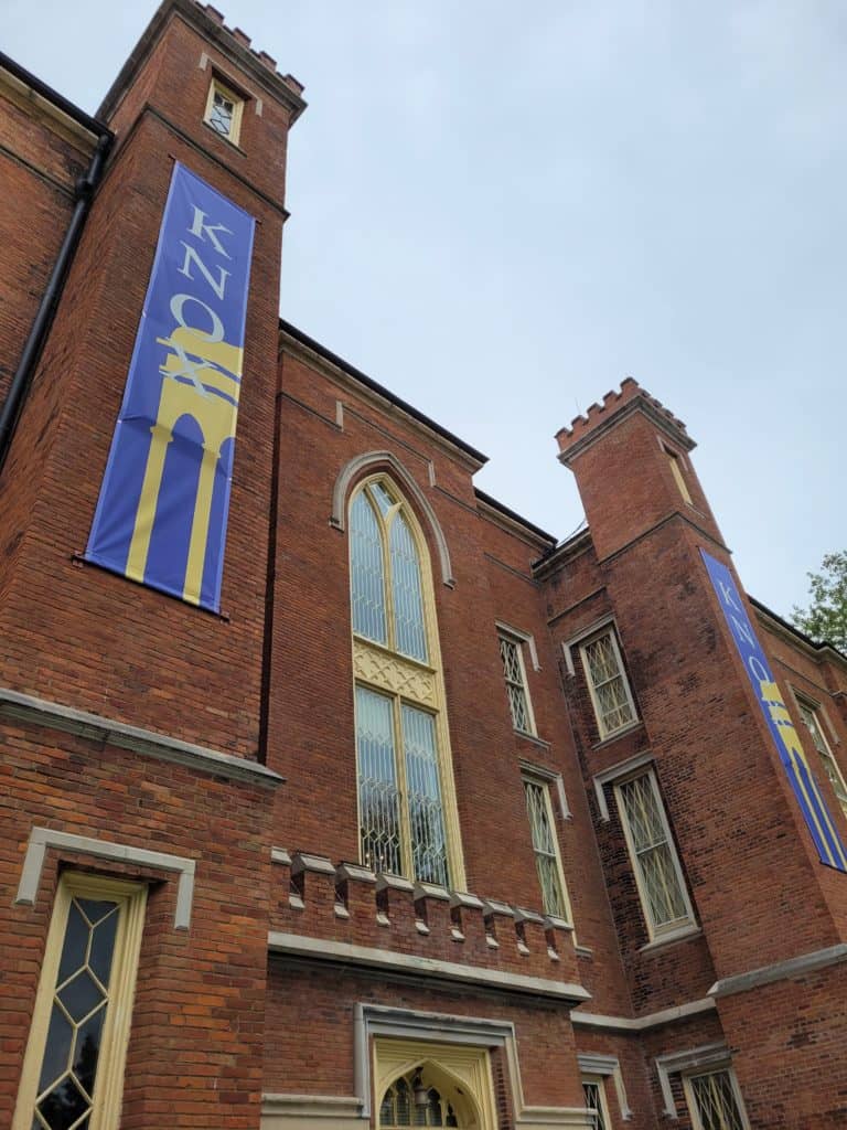 Knox College prepares for 2023 Commencement ceremony - Vimarsana News