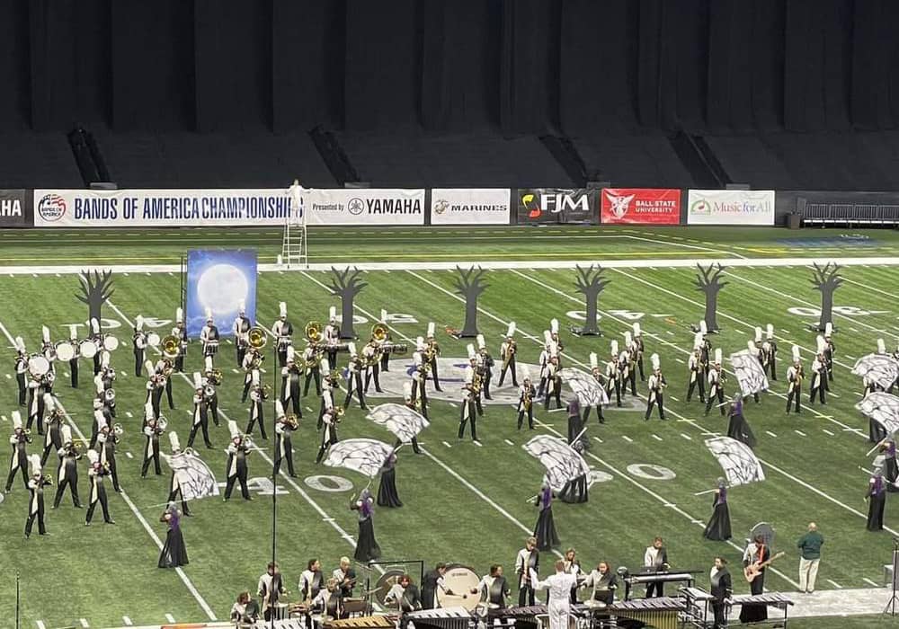 Saving 'the best performance for last.' Marching Streaks perform in Indianapolis. - Vimarsana News