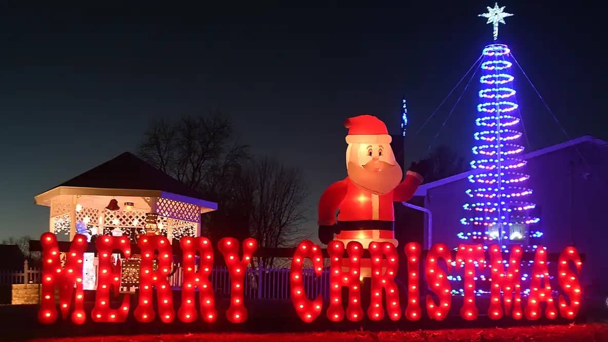 Lighting up East Galesburg for the holidays. Corbin's Light Show