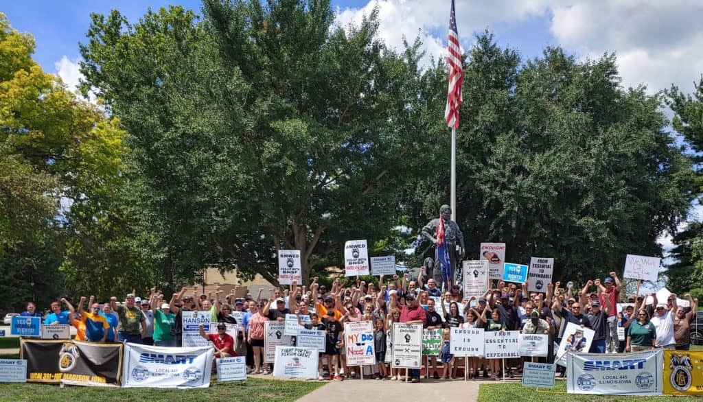 'Working class is getting the short end of the stick': Local railroad workers to rally Tuesday in Galesburg - Vimarsana News