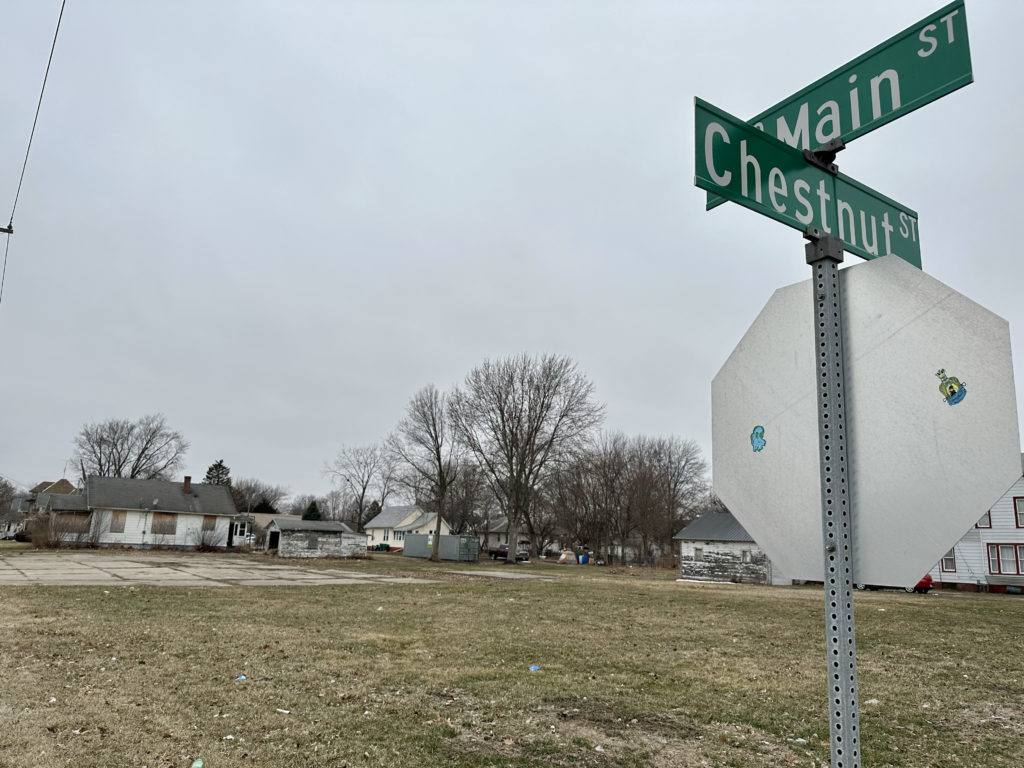 City looking for community input on possible new East Main Street park - Vimarsana News