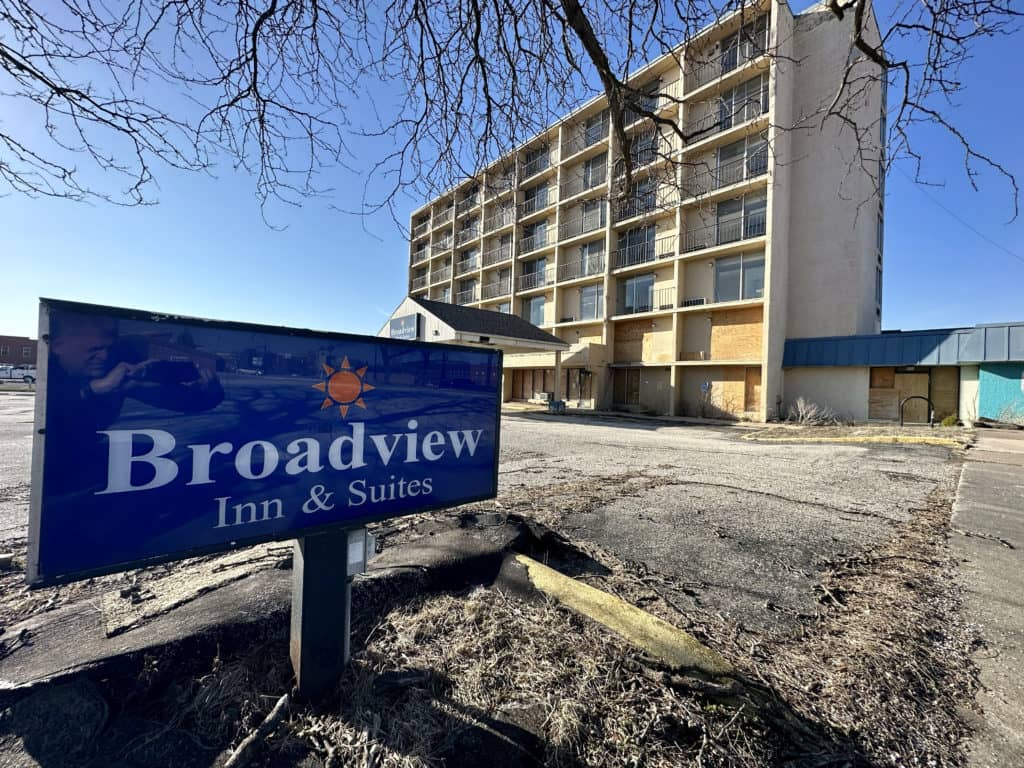 Finally! The Broadview hotel demolition starts soon. Here is how it will work - Vimarsana News