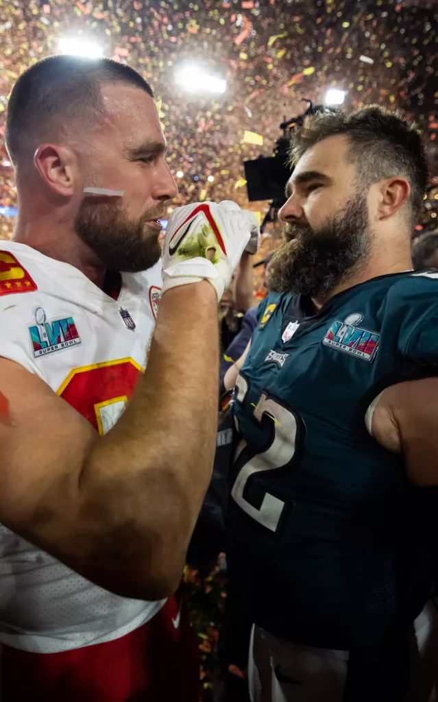 Travis And Jason Kelce Were Joined By Boyz II Men For A Special