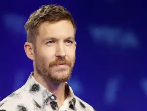 calvin-harris-2017-08-27t233419z_1036843389_hp1ed8r1th7cr_rtrmadp_3_awards-mtv-vma