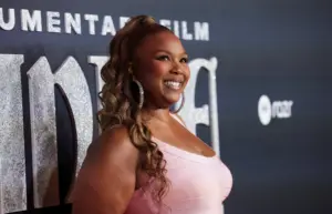 film-infinite-icon-premiere