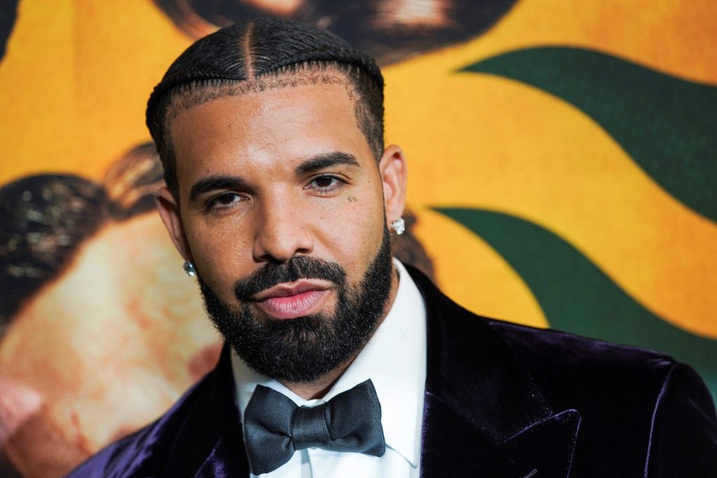 Drake Spotted Filming Music Video With Son Adonis | Alice 96.5 | Reno ...
