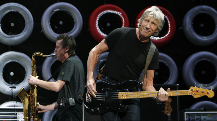 pink-floyd-member-roger-waters-performs-during-the-live-earth-new-york-concert-at-giants-stadium-in-east-rutherford-new-jersey