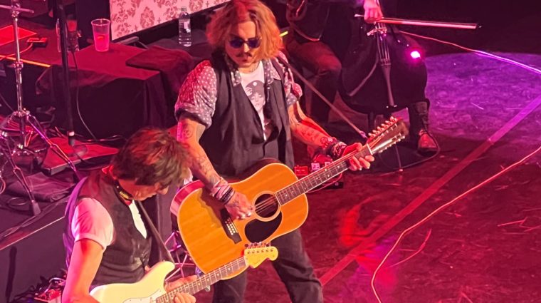 actor-johnny-depp-joins-musician-jeff-beck-on-stage-during-concert-in-gateshead