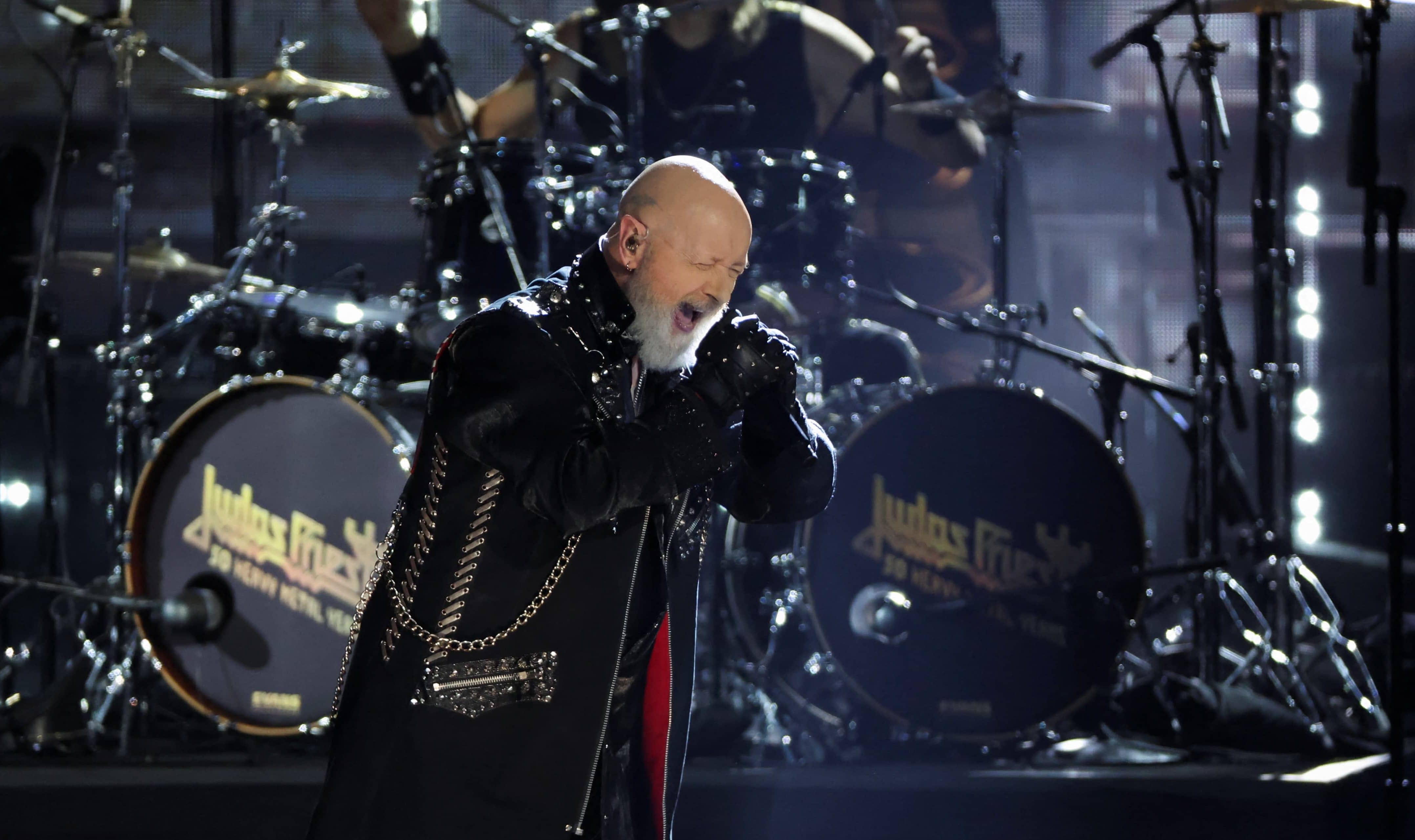 37th-annual-rock-roll-hall-of-fame-induction-ceremony-in-los-angeles-10