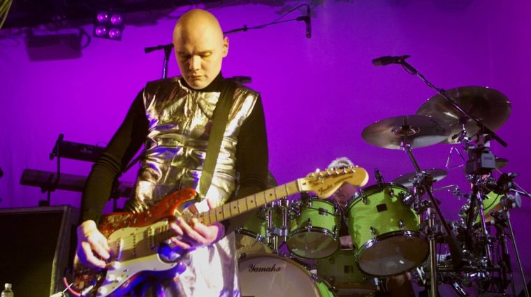 billy-corgan-lead-singer-for-the-smashing-pumpkins-performs-during-the-bands-final-show-december-2