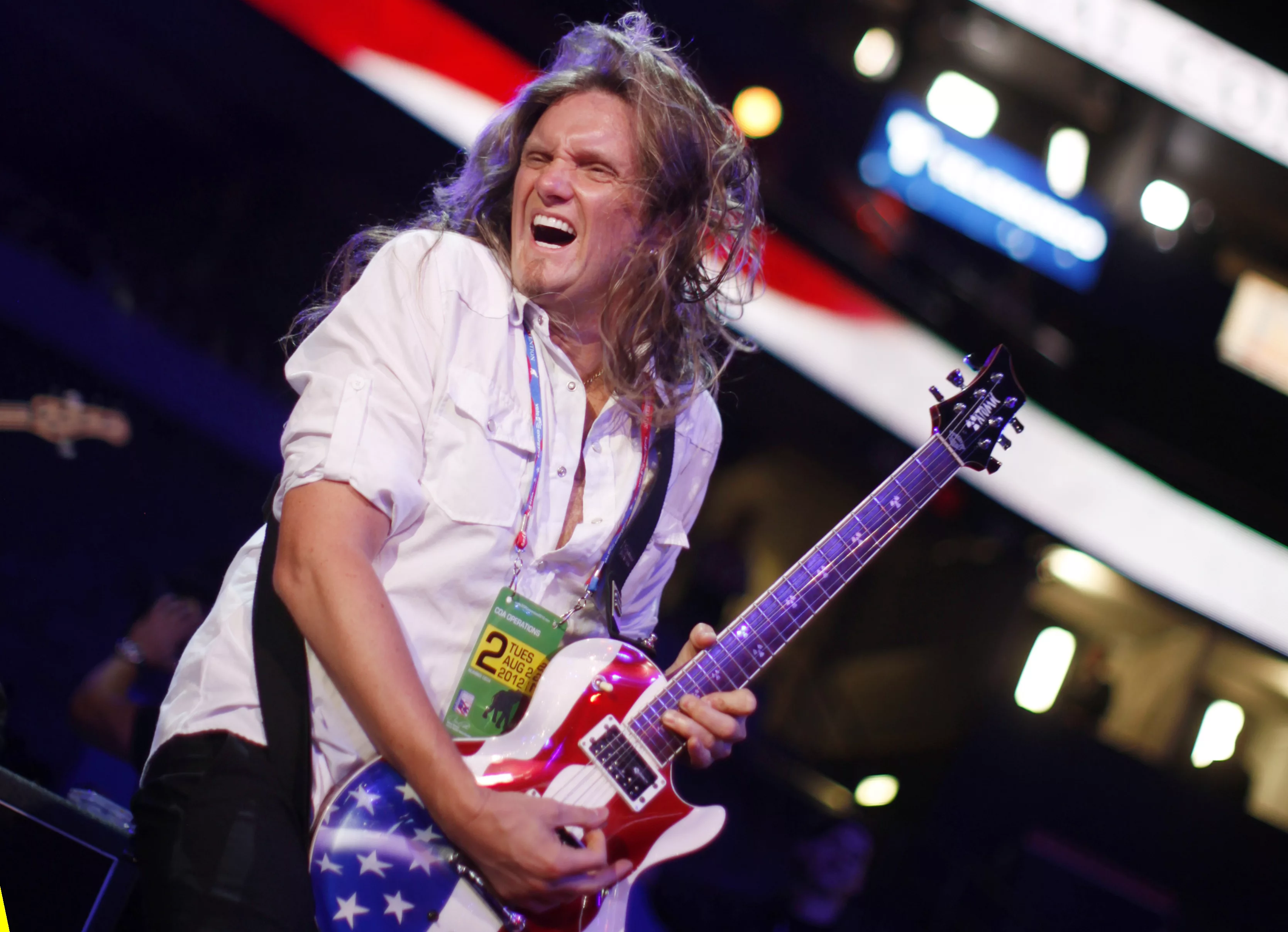 musician-jack-blades-rehearses-for-his-performance-before-the-second-session-of-the-2012-republican-national-convention-in-tampa