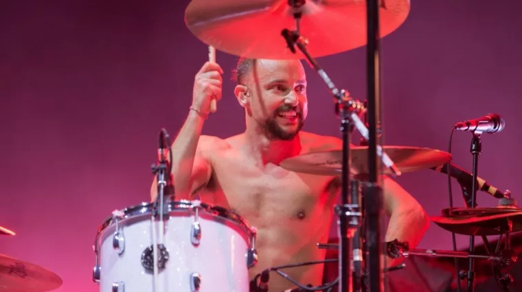 Drummer Isaac Carpenter of Awolnation performs live at Shoreline Amp. Mountain View^ CA/USA - 9/13/16