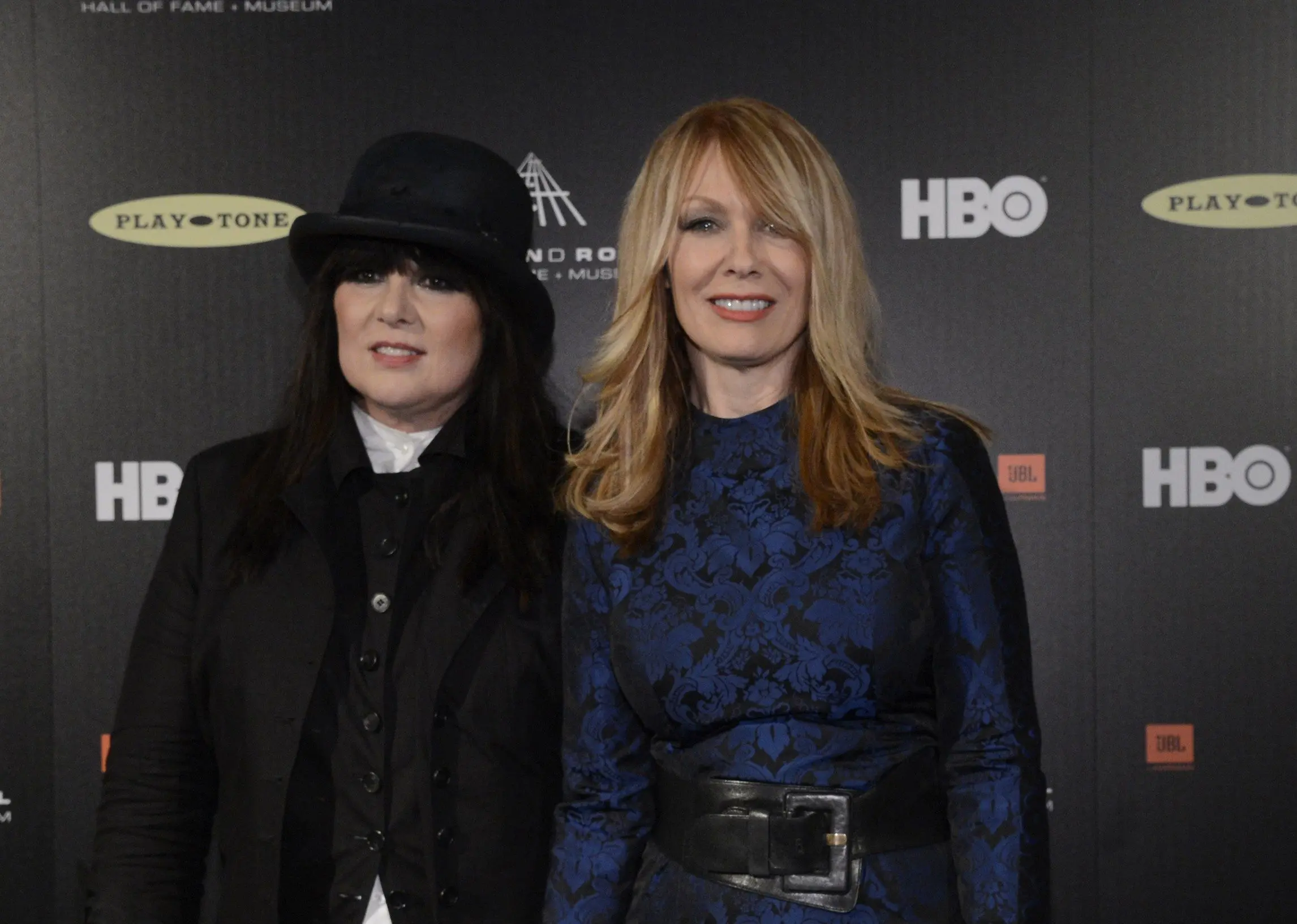 heart-2013-04-19t120000z_446718997_tb3e94j0mto0w_rtrmadp_3_music-rockhall
