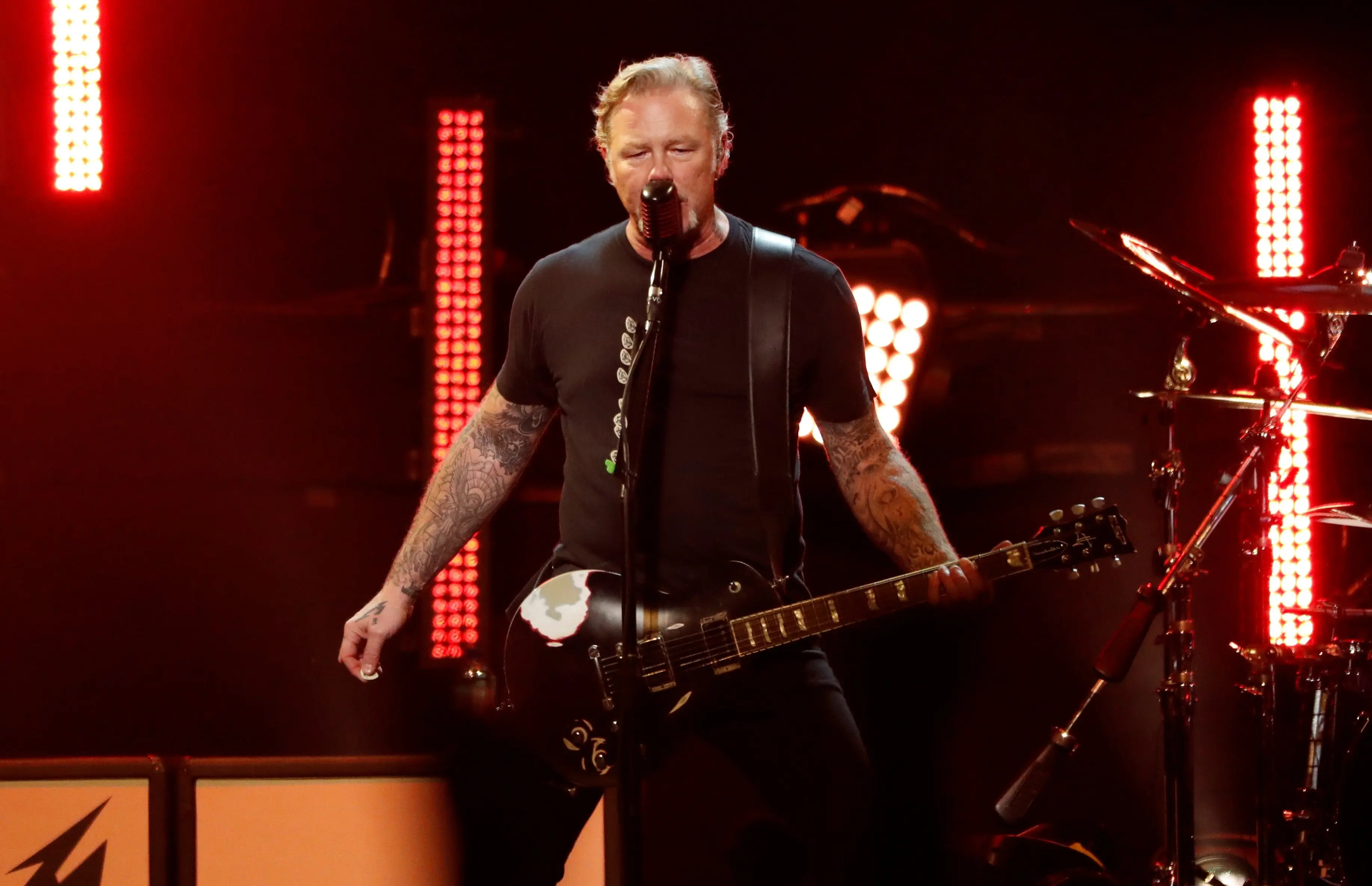 james-hetfield-2019-01-17t071309z_18527587_rc129fa106c0_rtrmadp_3_music-chris-cornell