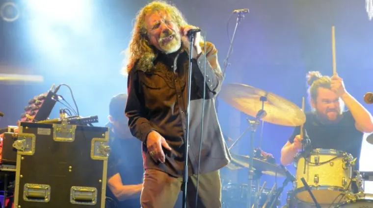 Led Zeppelin lead singer Robert Plant performs onstage at the 2016 Okeechobee Music and Arts Festival. Okeechobee^ Florida - March 5^ 2016