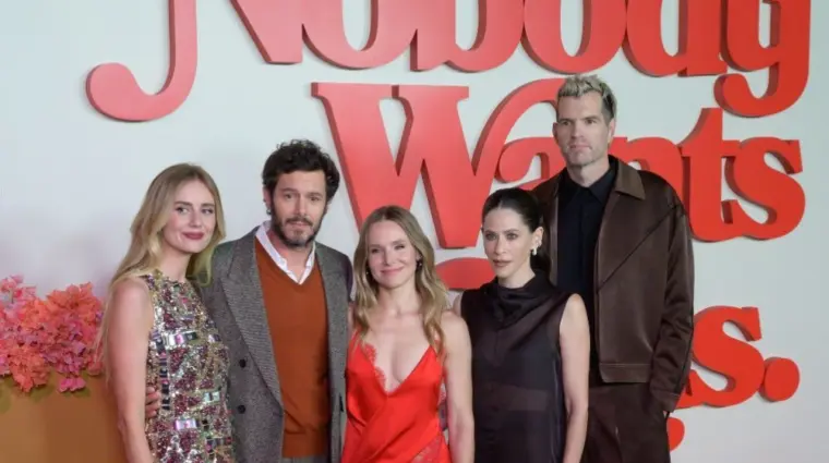 Justine Lupe^ Adam Brody^ Kristen Bell^ Jackie Tohn and Timothy Simons at the Season 2 premiere for "Nobody Wants This" LOS ANGELES^ USA. October 16^ 2025