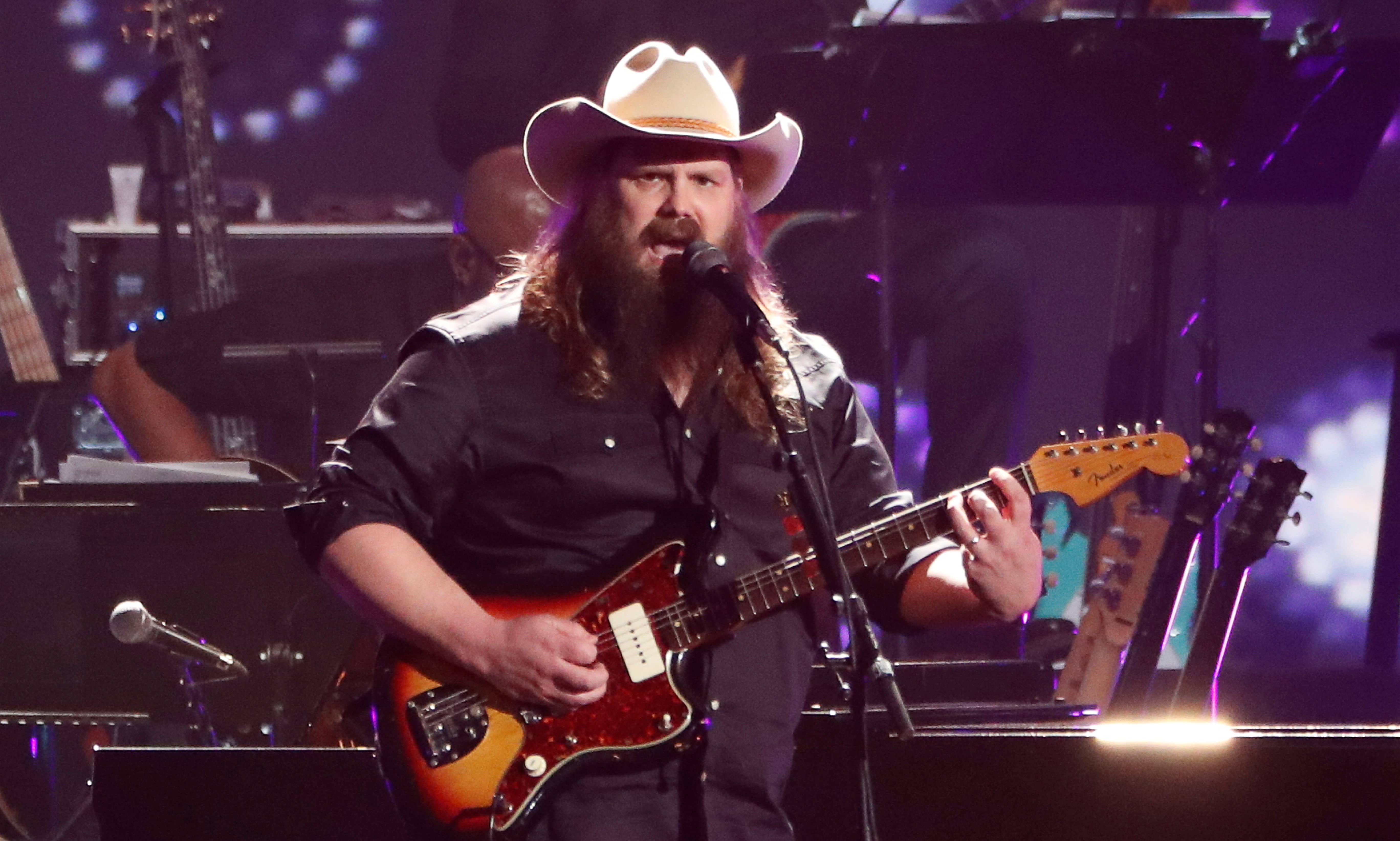 chris-stapleton-performs-during-a-gala-event-honoring-dolly-parton-as-the-musicares-person-of-the-year-in-los-angeles