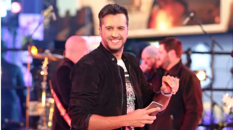 Luke Bryan performs during Dick Clark's New Year's Rockin' Eve at Times Square on December 31^ 2015 in New York City.