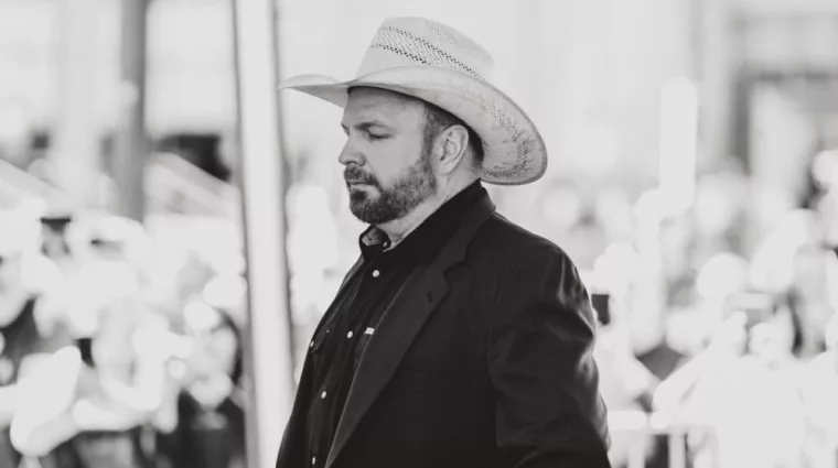 Garth Brooks at the Music City Walk of Fame Ceremony at Walk of Fame Park in Nashville. Nashville^ TN^ USA - May 4