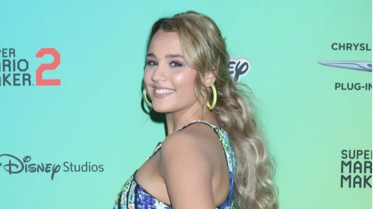 Gabby Barrett at the ARDYs: A Radio Disney Music Celebration at the CBS Studio Center on June 16^ 2019 in Studio City^ CA