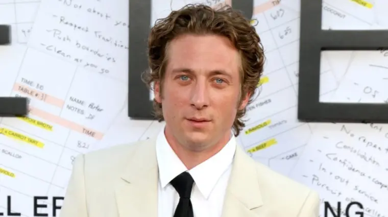 Jeremy Allen White at The Bear Season 3 Premiere Event at the El Capitan on June 25^ 2024 in Los Angeles^ CA