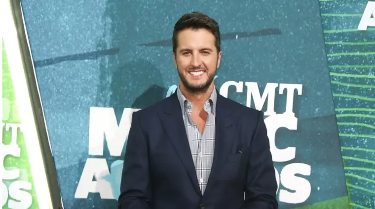 Luke Bryan attends the 2015 CMT Music Awards at the Bridgestone Arena on June 10^ 2015 in Nashville^ Tennessee.