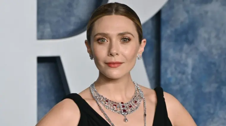 Elizabeth Olsen at the 2023 Vanity Fair Oscar Party at the Wallis Annenberg Center. BEVERLY HILLS^ CA. March 12^ 2023