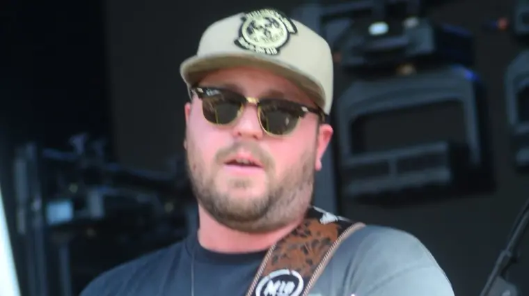 Mitchell Tenpenny performs during the 92.3 WCOL Country Jam at the Legend Valley Concert Venue and Campground near Columbus^ Ohio. Legend Valley Concert Venue and Campground^ Thornville^ OH^ USA August 31^ 2018