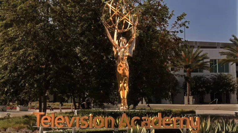 shutterstock_2017396223862866