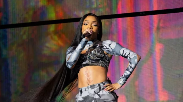 GloRilla Performs on the Lil Baby It's Only Us Tour at The Vystar Veterans Memorial Arena in Jacksonville Florida USA September 16^ 2023