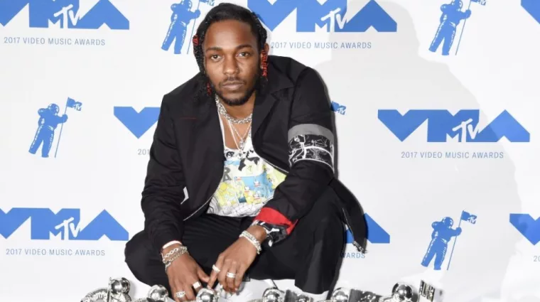 LOS ANGELES - AUG 27: Kendrick Lamar arrives to the 2017 Video Music Awards Press Room on August 27^ 2017 in Los Angeles^ CA