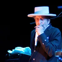 shutterstock_108764594330243