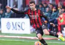 Christian Pulisic (AC Milan) dribbles in front court in the first half during soccer game AC Milan vs Hellas Verona^ Serie A Enilive 2025-2026 day 17 at San Siro Stadium Italy^ Milan^ 2025 12 28: