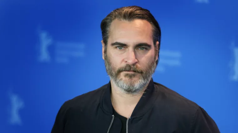 shutterstock_1032958813807378