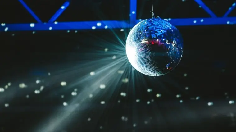 Disco ball^ party lights and lasers