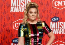 Lauren Alaina at the 2019 CMT Music Awards at the Bridgestone Arena on June 5^ 2019 in Nashville^ Tennessee.