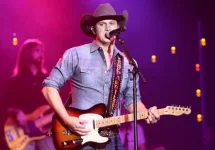 Jon Pardi performs onstage during the "All Time High" tour at the Paramount on January 16^ 2016 in Huntington^ New York.