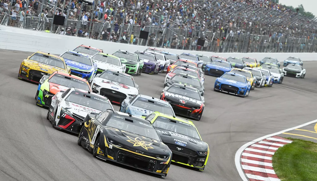 Another Free Ticket Friday: RACING & MUSIC - Vimarsana News