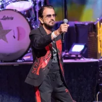 Ringo Starr performs on stage at Hard Rock Live in Hollywood^ Florida. HOLLYWOOD^ FLORIDA - SEPTEMBER 17^ 2022