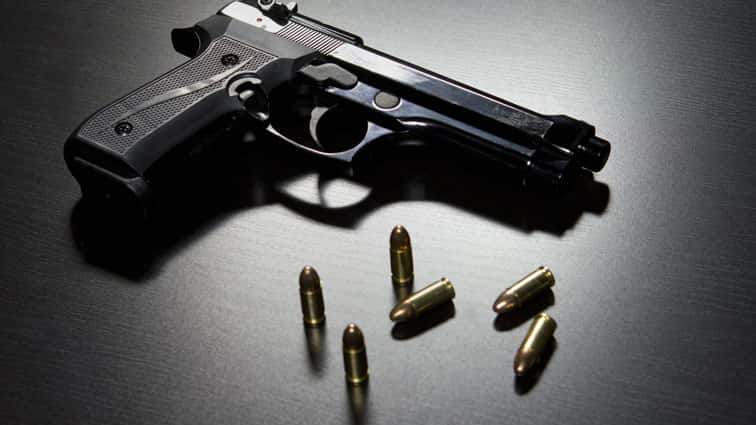 Retired officers angry at board's delay on gun-carry law - Vimarsana News