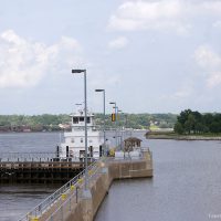 lock-and-dam-15-708923