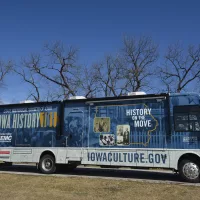 mobile-museum