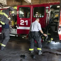 firefighters-contaminated-gear