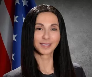 uililianalessa080823