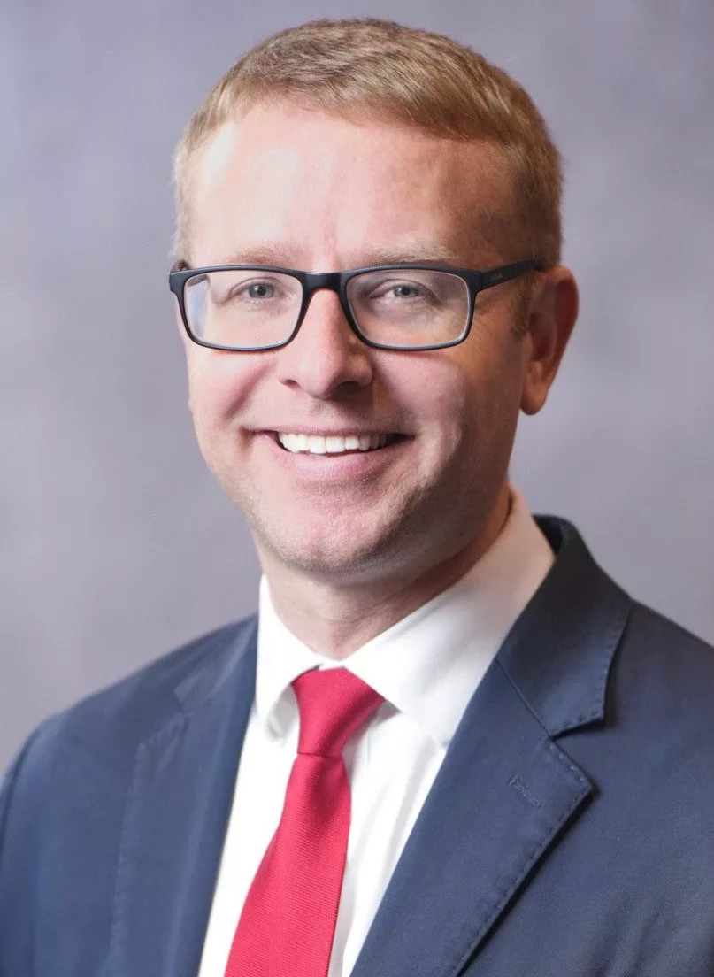 alex_adams_-_color_2