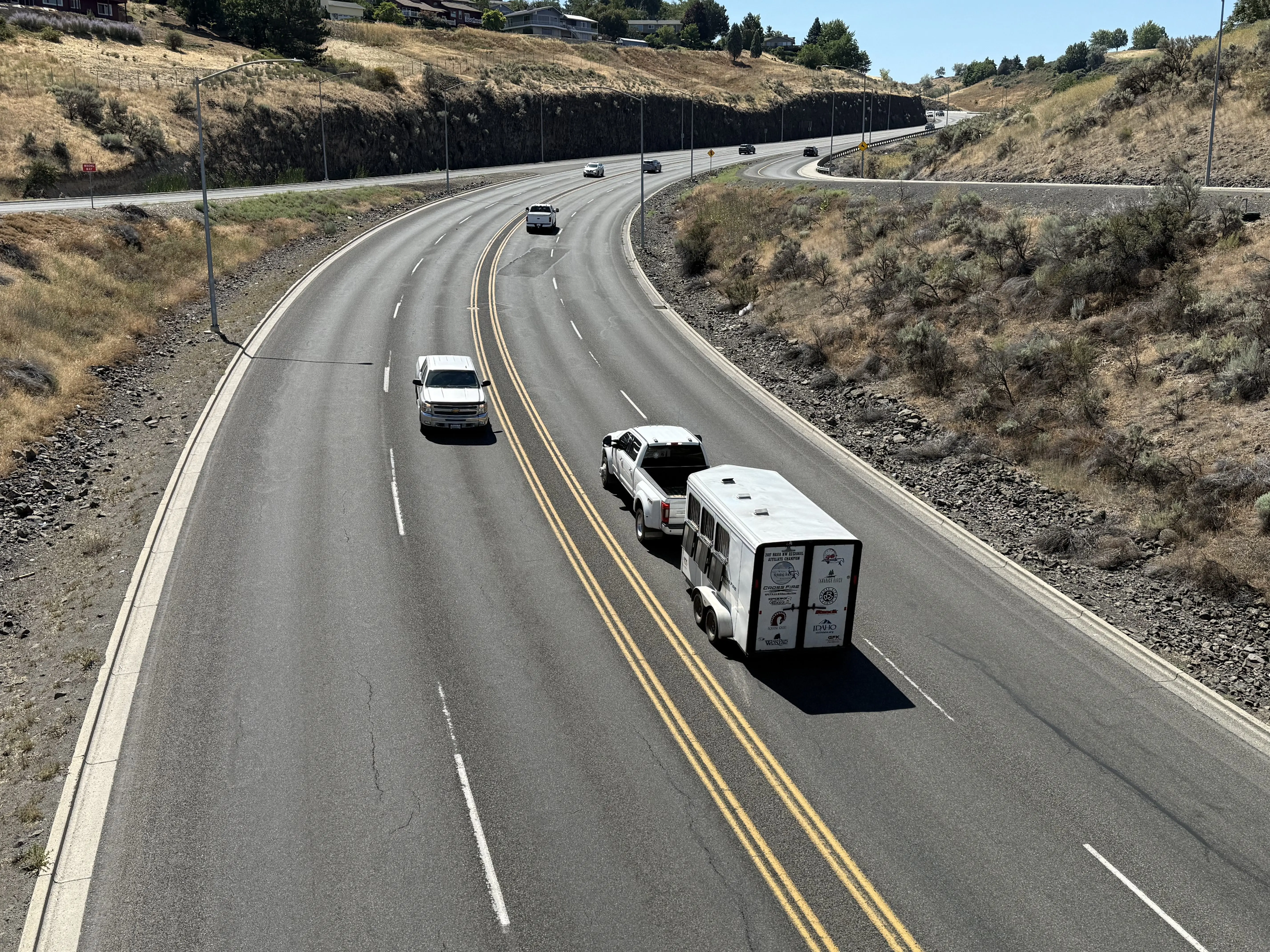 bryden-canyon-traffic-3