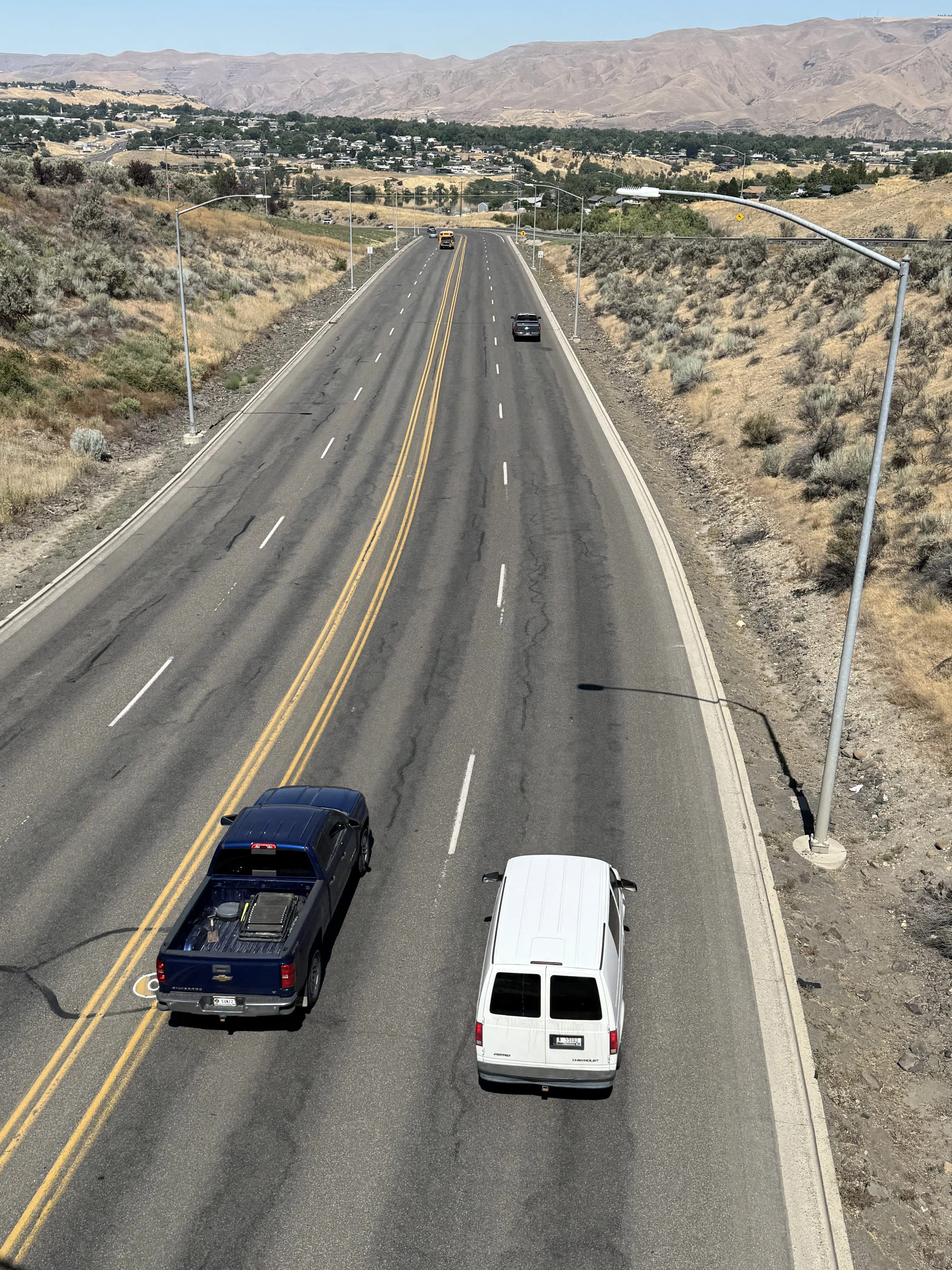 bryden-canyon-traffic-4